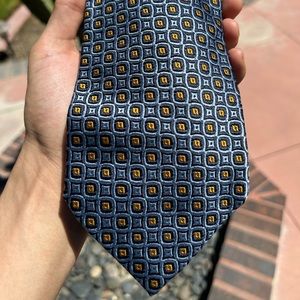 NEIMAN MARCUS Blue And Orange 100% Silk Tie
